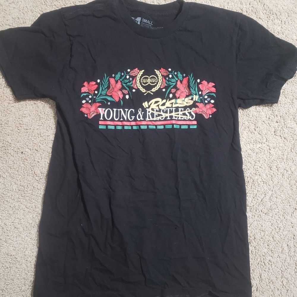 Y & R tee